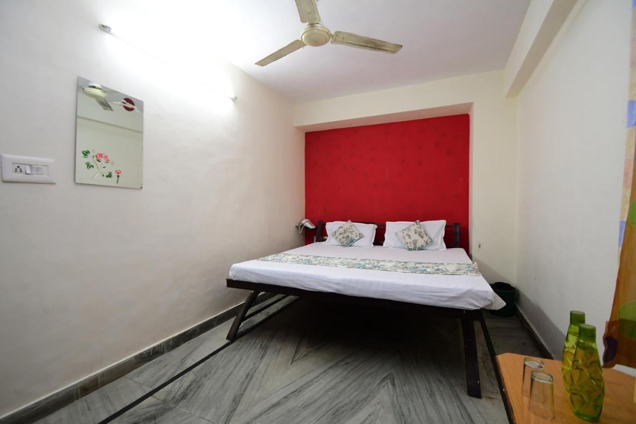 Hotel New India Guest House Dźajpur Zewnętrze zdjęcie