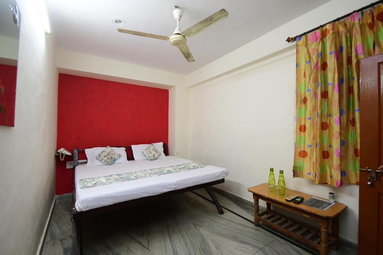 Hotel New India Guest House Dźajpur Zewnętrze zdjęcie